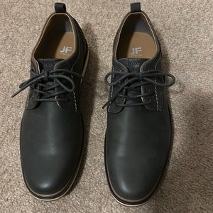 New In Box JF Ferrar men’s shoes